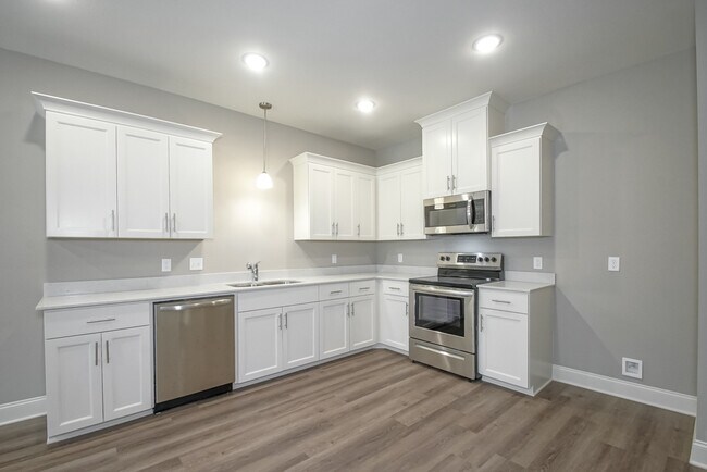 19905 Grantham Rd unit B, Livingston, LA 70754 - photo 5