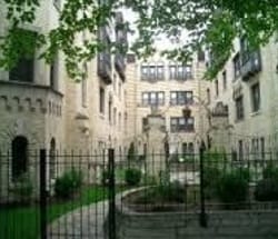 5653 N Spaulding Ave Unit 3, Chicago, IL 60659