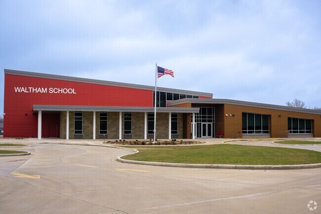 The Waltham School serves students in the Lasalle County community.