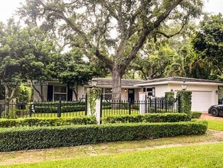 6930 Almansa St, Coral Gables, FL 33146
