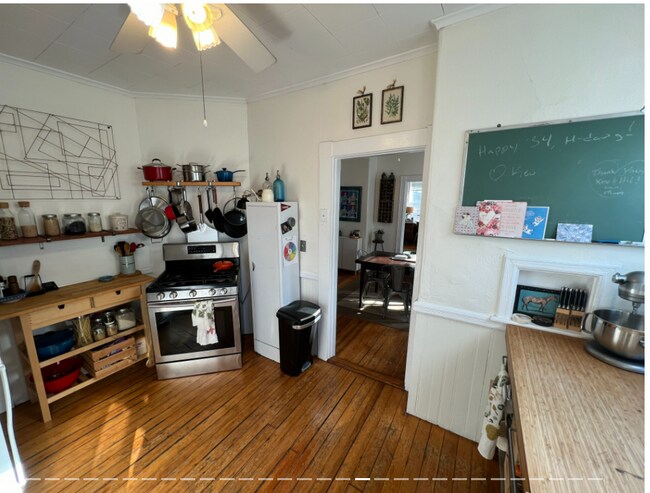 10 Hancock St unit 2, Boston, MA 02114 - photo 4