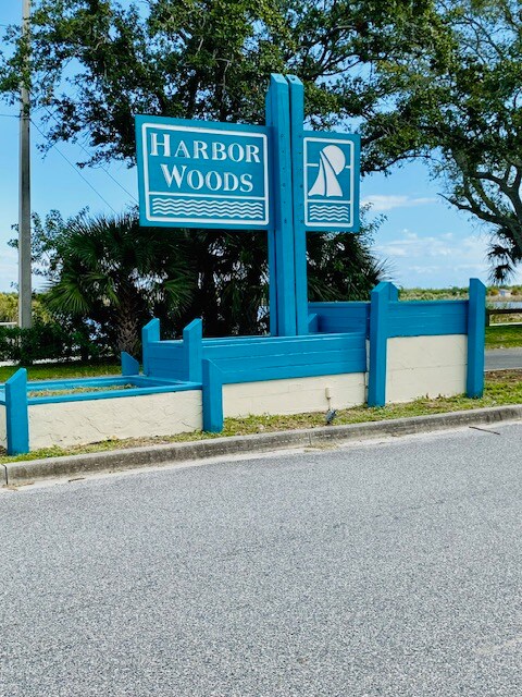 420 Breakwater Dr unit 14, Merritt Island, FL 32952 - photo 1