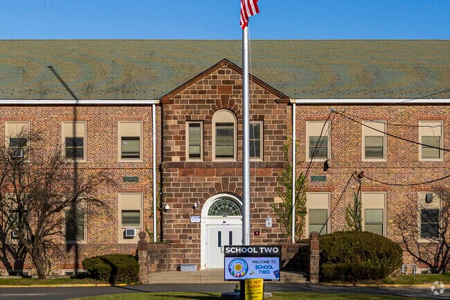 Your little ones will start their academic journeys in Maple Valley at Clifton School No. 2.