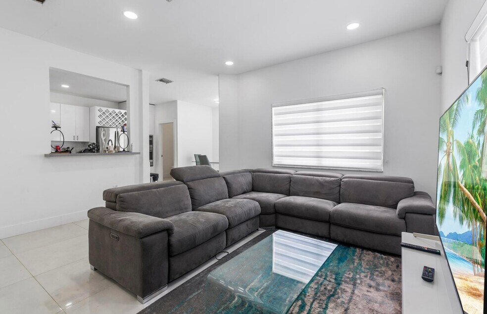 2008 SW 102nd Terrace, Miramar, FL 33025 - photo 1