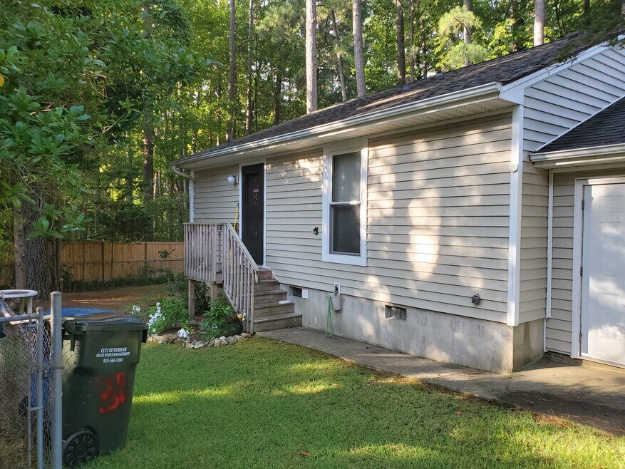 3 Baytree Ct unit B, Durham, NC 27705 - photo 1