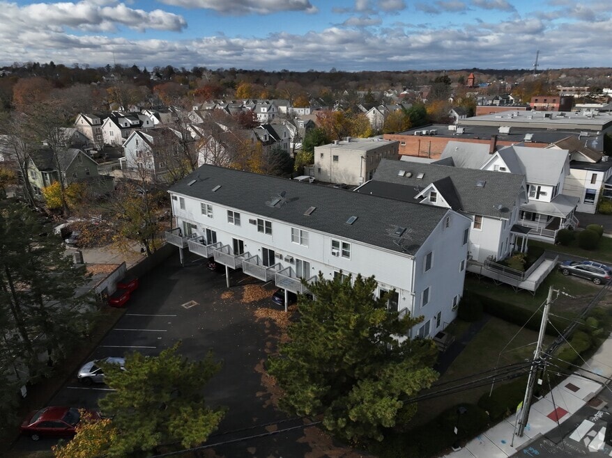 133 Main St unit 5, Norwalk, CT 06851 - photo 2