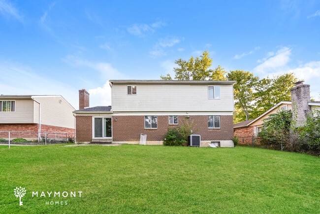 12067 Goodfield Ct, Cincinnati, OH 45240 - photo 3