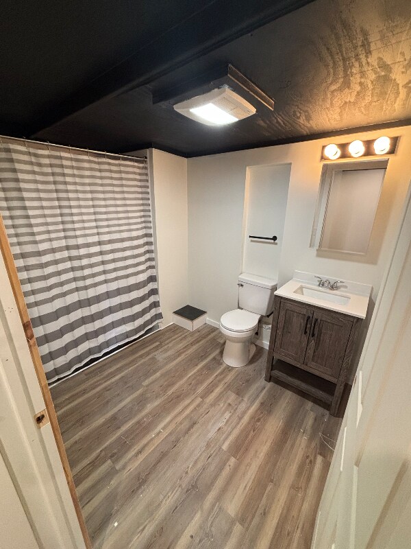 602 5th St NW unit 3, Chisholm, MN 55719 - photo 2