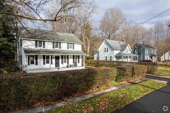 Lakeville residents enjoy small town country living.