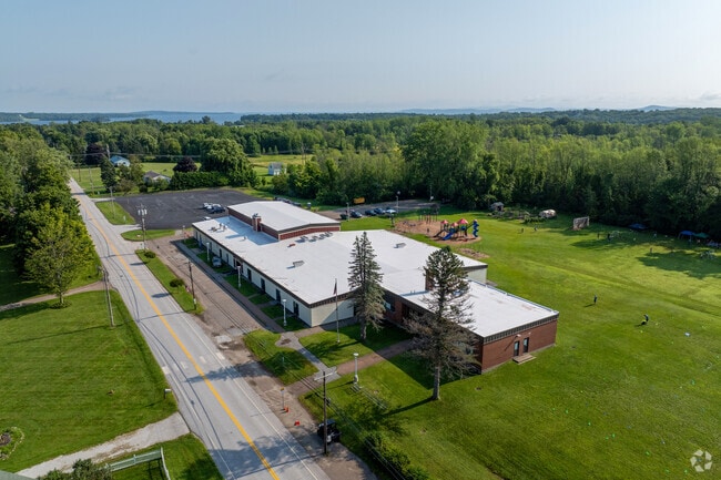The Folsom Educational & Community Center serves students PK-8.