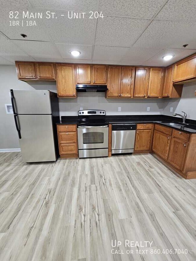 East Hampton CT Homes for Rent