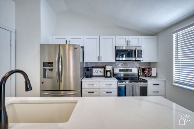 6709 35th Ave W unit ID1346494P, Bradenton, FL 34209 - photo 4