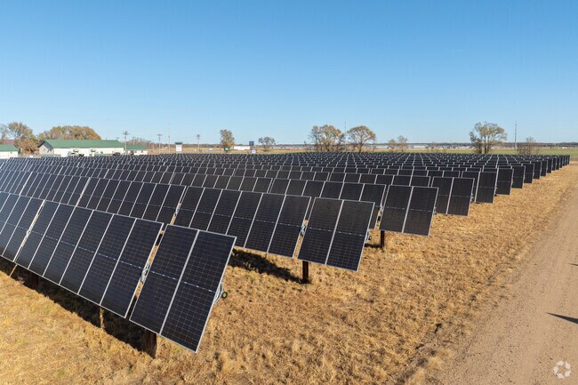 Solar panels in Becker will replace the coal plant by 2030, improving air quality.