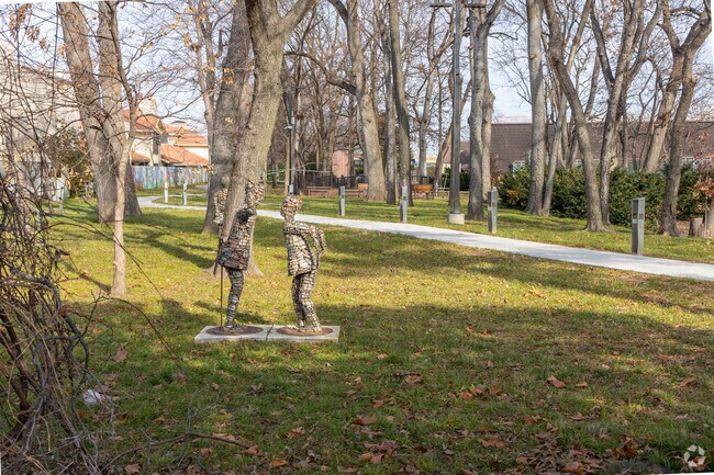 Mizel Jewish Community Day School is also the site of the Sherwin Miller Museum of Jewish Art.