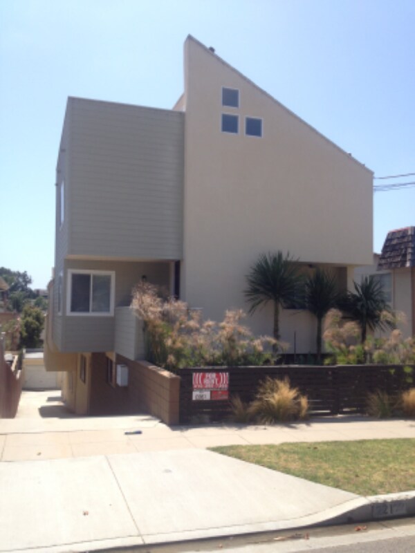 221 N Juanita Ave Unit 3, Redondo Beach, CA 90277