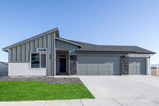 2384 N Carly Ave, Star, ID 83669