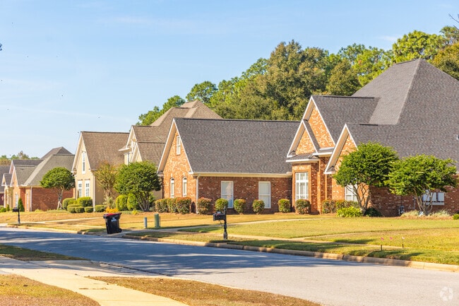 Pierce Creek has a great small neighborhood feel.