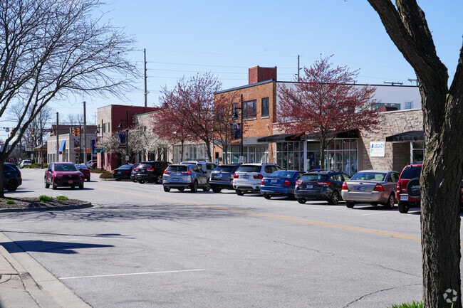 Residents of Highland enjoy shopping in the downtown area.