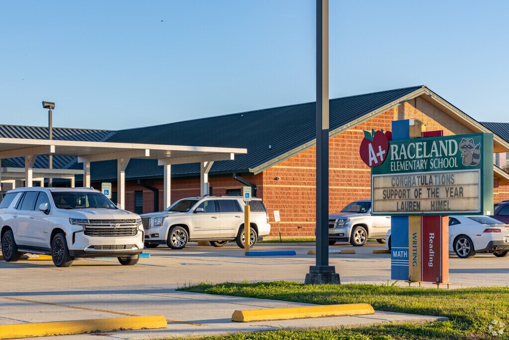 Raceland Lower Elementary School gets beyond education.