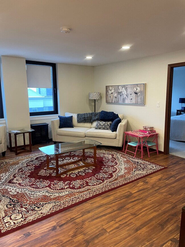 220 Broadway Ave S Unit 907, Rochester, MN 55904