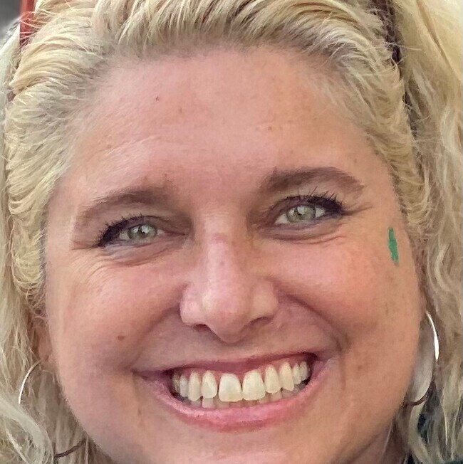 Emese Burke