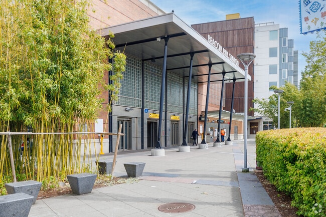 The Beacon Hill light rail station makes getting to Downtown Seattle only a short ride away.