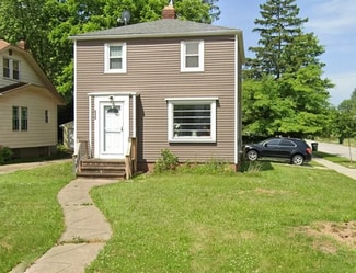 610 E 266th St, Euclid, OH 44132