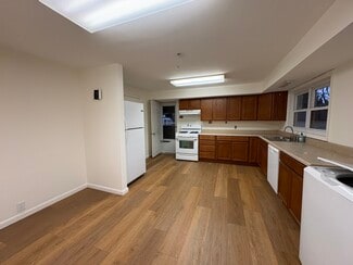 813 Freedman St, Jacksonville, IL 62650