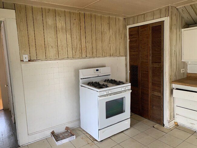 618 N 16th St unit 6, Waco, TX 76707 - photo 7