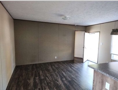 2705 Dryden Rd, Moraine, OH 45439 - photo 2