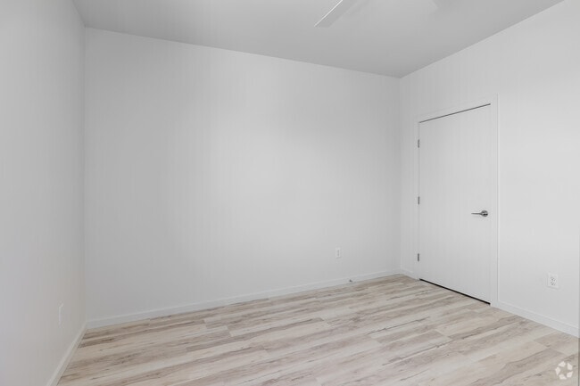 Blackwelder, Oklahoma City, OK 73118 - photo 7