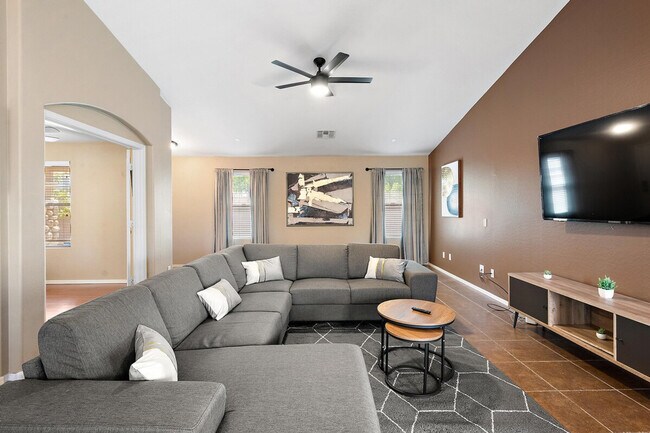 2900 E Mead Dr unit ID1244323P, Gilbert, AZ 85298 - photo 2