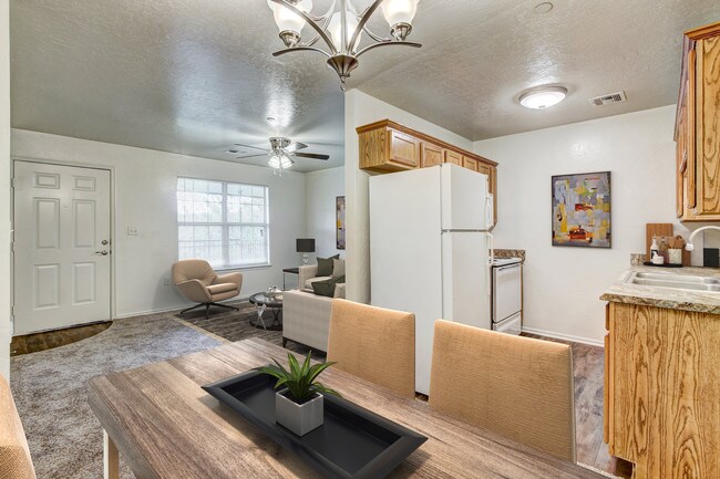 Oak Place, Oklahoma City, OK 73170 - photo 5