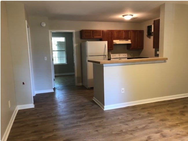 1329 Nylic St unit 1A1, Tallahassee, FL 32304 - photo 4