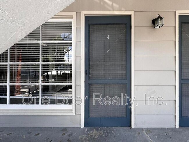 732 Scotland St unit 14, Williamsburg, VA 23185 - photo 3