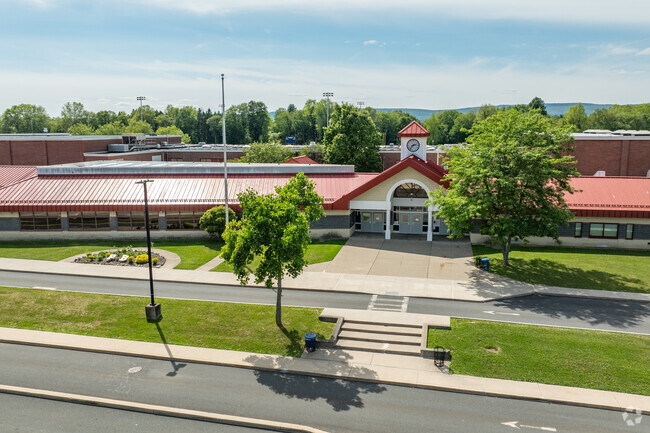 Pine Bush High School offers a range of extracurricular activities for Crawford teens.