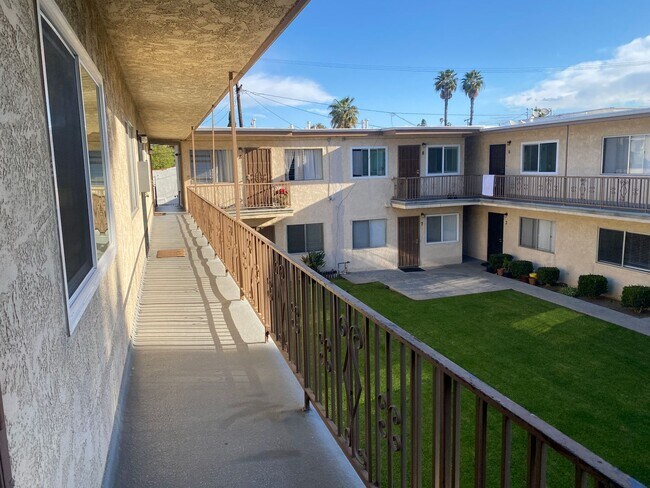 2705, Long Beach, CA 90804 - photo 3