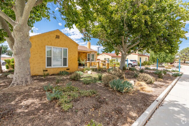 You'll pass homes with beautifully landscaped yards in Central Lancaster.