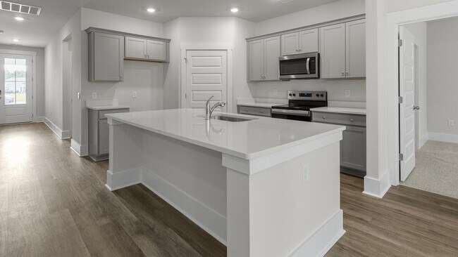 277 Surfside Landing Blvd, Hubert, NC 28539 - photo 5