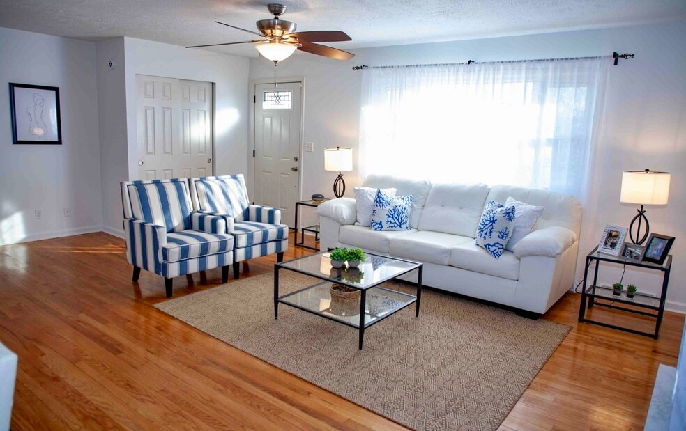 6738 Red Fox Rd, Reynoldsburg, OH 43068 - photo 1