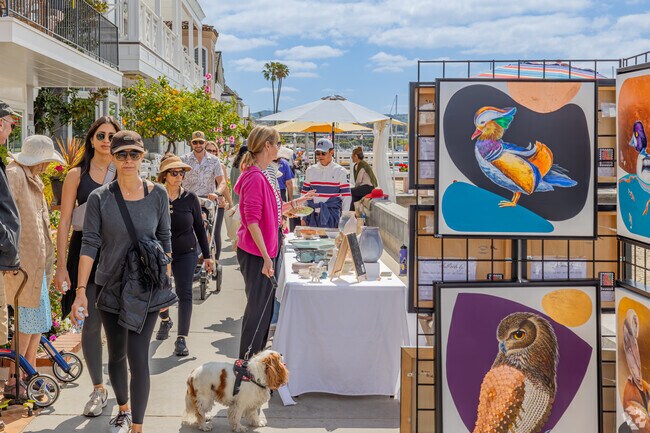 Balboa Island Art Walk is a great place for artist to get out and show their masterpieces.