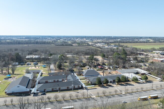 Lawhon Elementary School was given a B+ in the academics category by Niche.