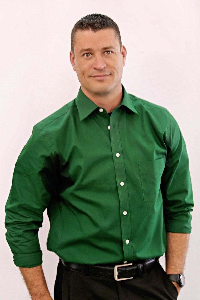 Agent Photo
