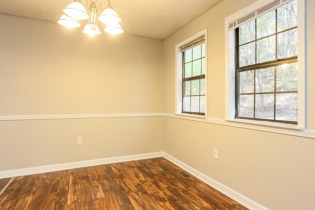 4107 Rocky Face Dr, Douglasville, GA 30135 - photo 6