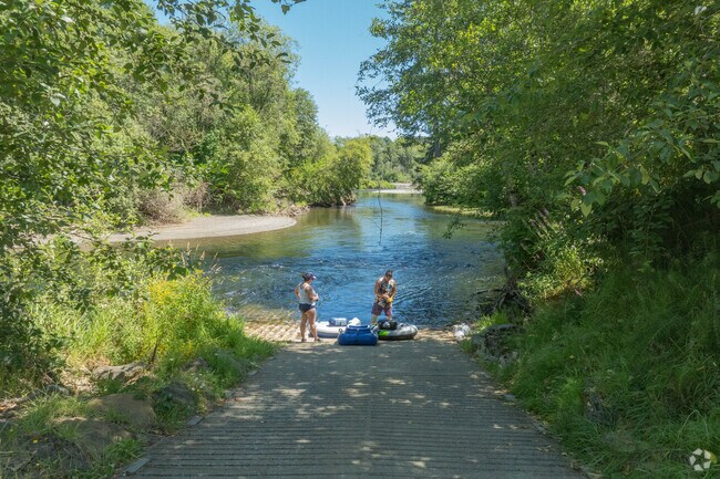 Head to the Brady Boat Launch for an afternoon on the water.