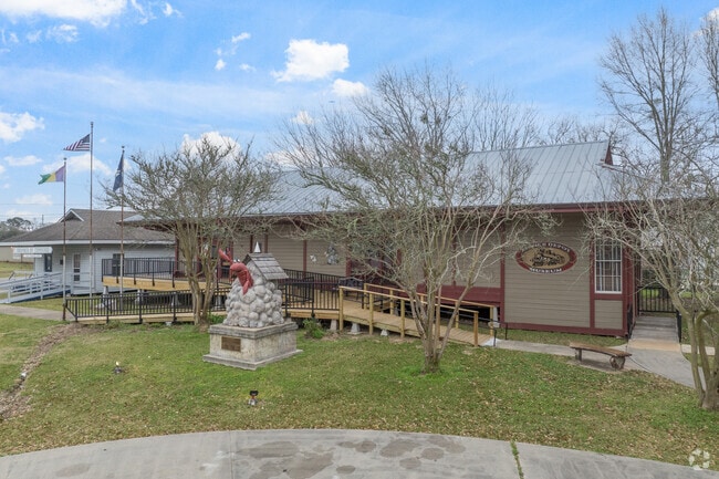 The Eunice Depot Museum celebrates the city’s rich railroad history and cultural heritage.