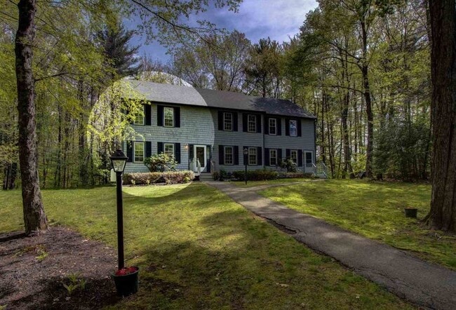 99 Winnicutt Rd unit 6, Stratham, NH 03885 - photo 7