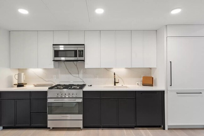 60 Leo M Birmingham Pkwy unit 507, Brighton, MA 02135 - photo 2