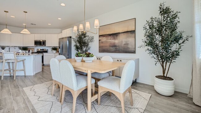 24984 N 167th Dr, Surprise, AZ 85387 - photo 5