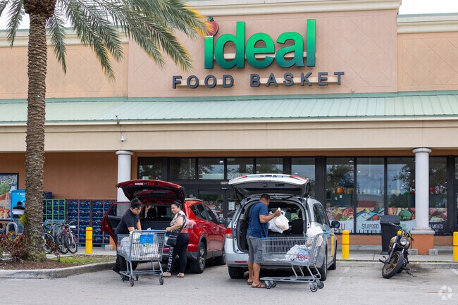 Ideal Food Market is the closest grocery option for the residents of River Run neighborhood.